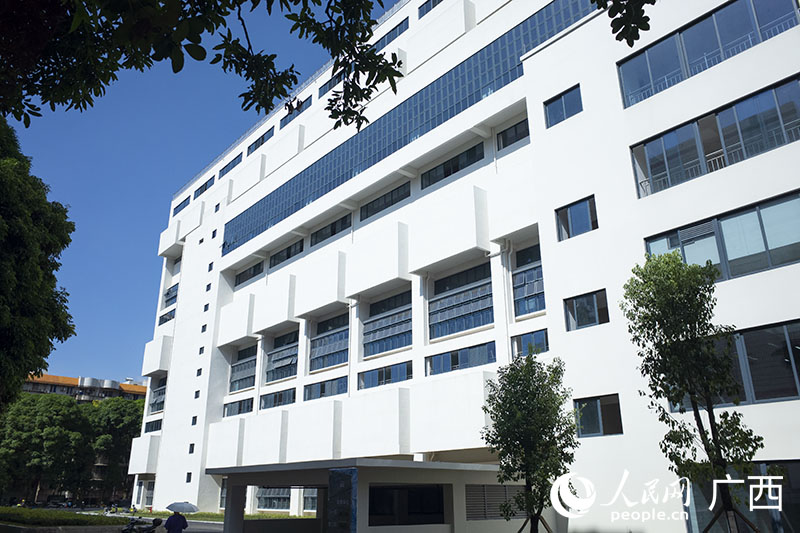 綜合訓(xùn)練館位于廣西南寧市廣西體育局江南訓(xùn)練基地內(nèi)。人民網(wǎng) 覃心攝