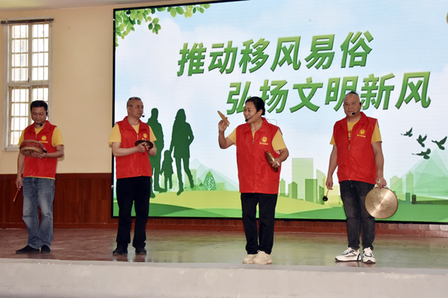 富川瑤族自治縣文化展演。