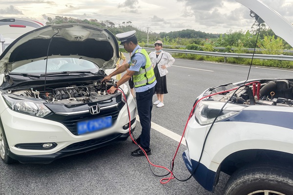 搶修故障車輛