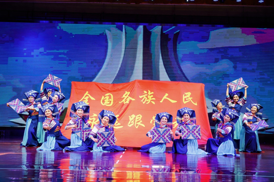 表演現(xiàn)場。興業(yè)銀行南寧分行供圖
